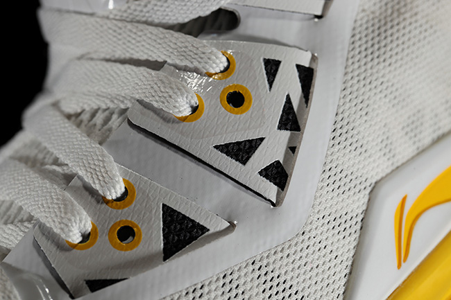 Li-Ning Way of Wade 4 Overtown