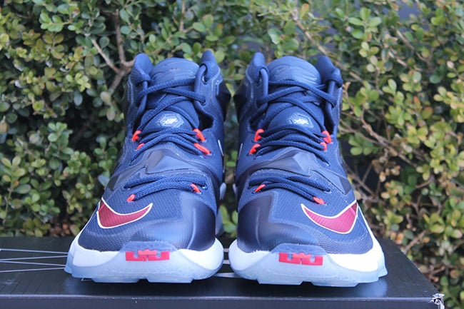 Midnight Navy Nike LeBron 13