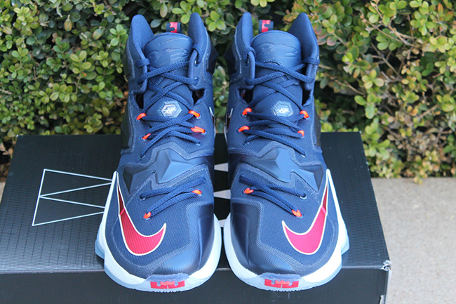 Midnight Navy Nike LeBron 13