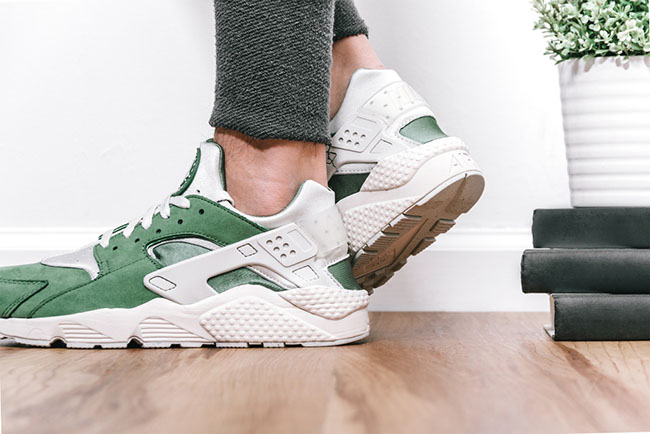 Nike Air Huarache Treeline Green