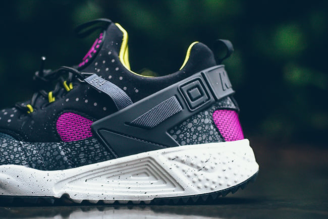 Nike Air Huarache Utility Safari Medium Berry