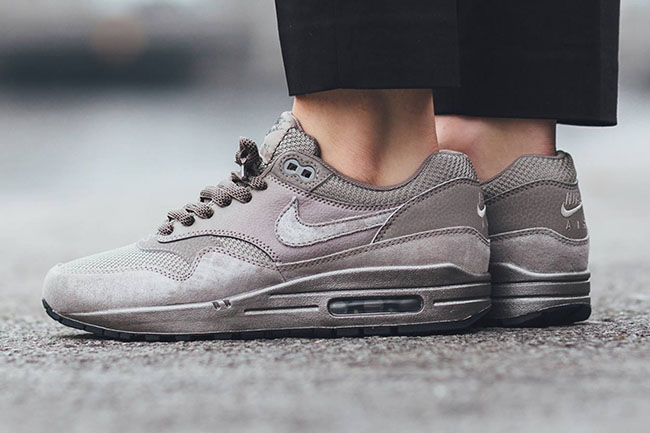 air max 1 pewter