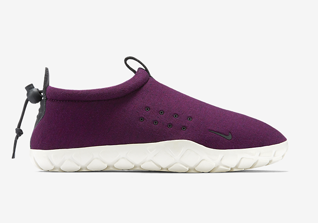 Nike Air Moc Tech Fleece Mulberry