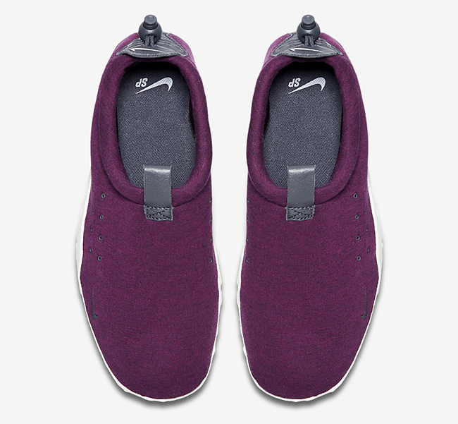 Nike Air Moc Tech Fleece Mulberry