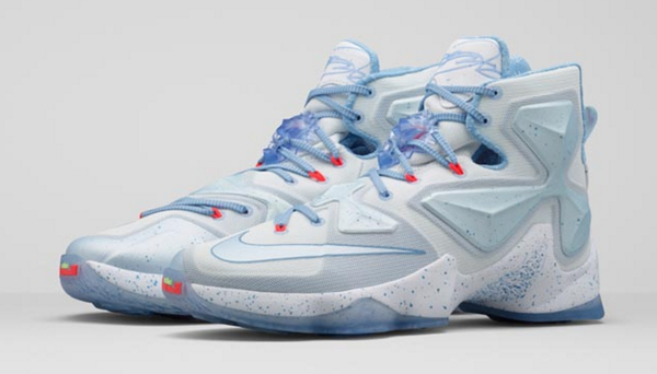 Nike LeBron 13 Christmas