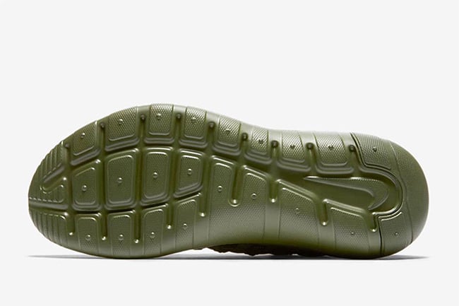 Nike Payaa Cargo Green