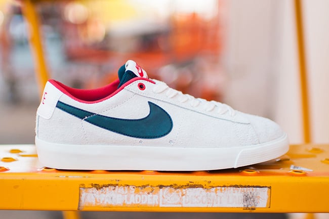 Nike SB Blazer GT White Obsidian Red