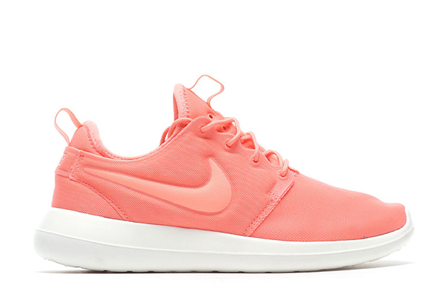 Nike WMNS Roshe Two Atomic Pink