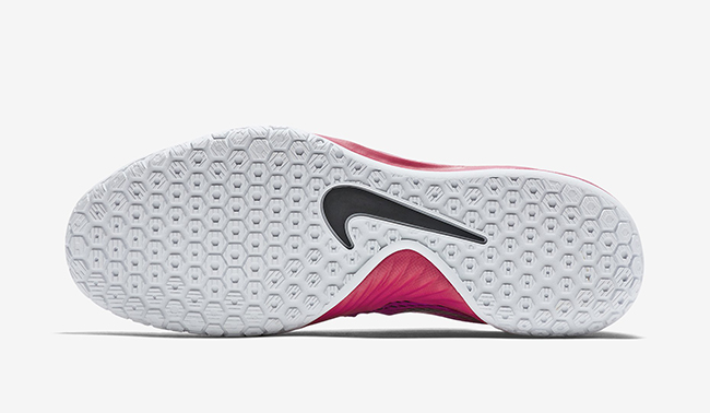 Think Pink Nike Hyperlive