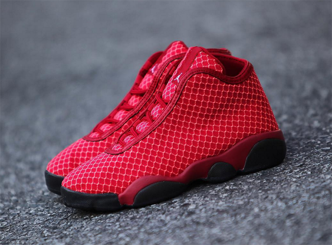 University Red Jordan Horizon