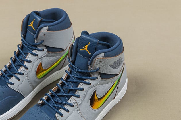 Nike Air Jordan Glow In The Dark Black And Gold Jordans