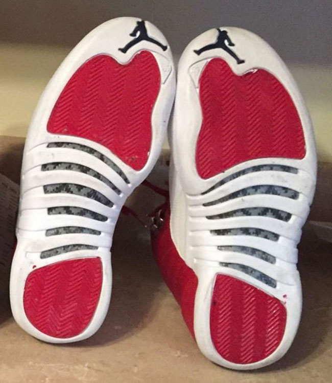 gym red white 12s