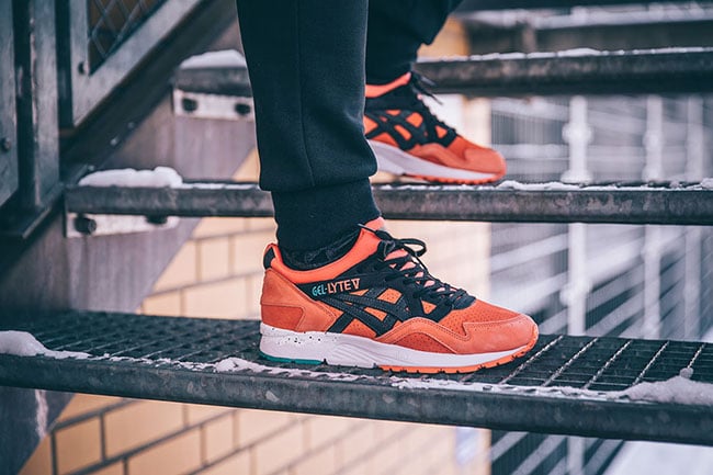 On Feet Photos of the Asics Gel Lyte ‘Miami’ Pack