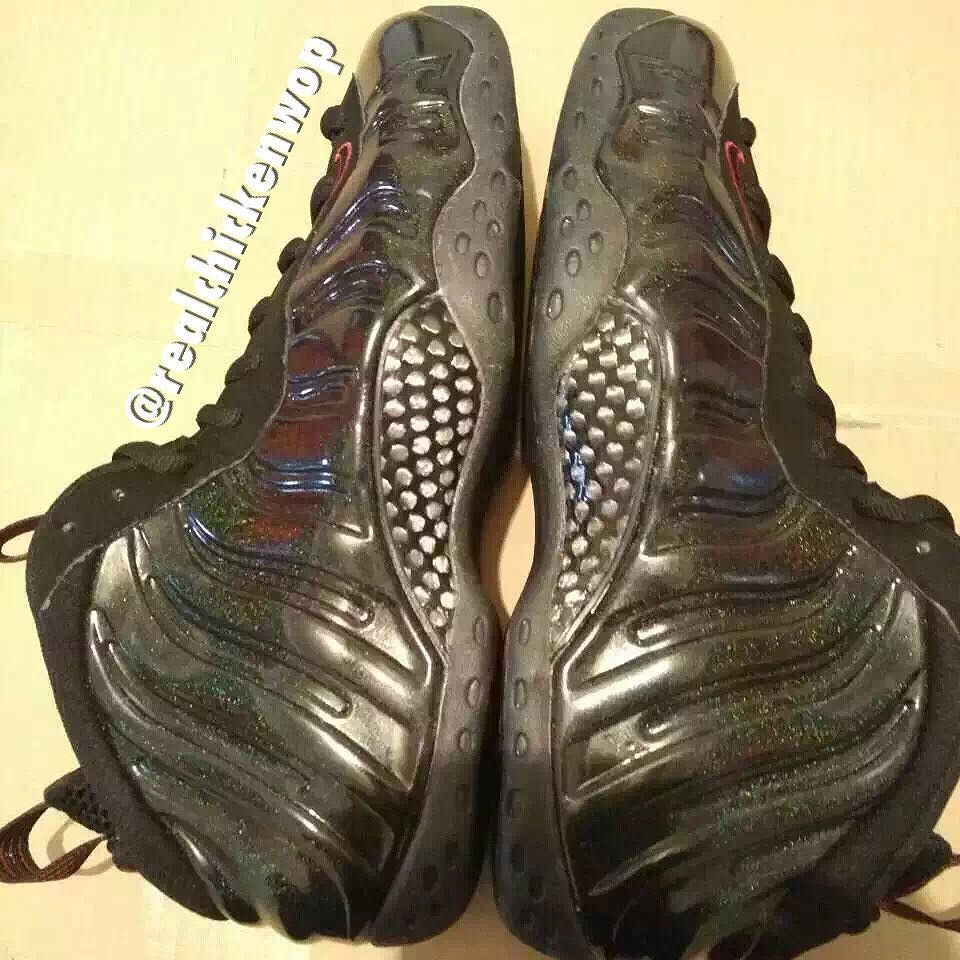 Nike Air Foamposite One Black Gold Speckle