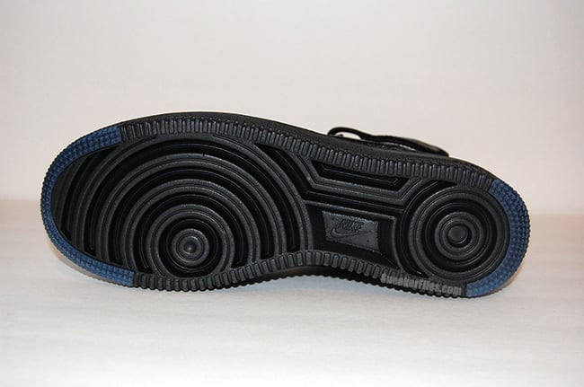 Nike Air Force 1 Flyknit Black