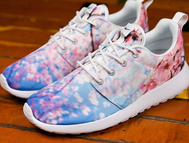 nike roshe one cherry blossom