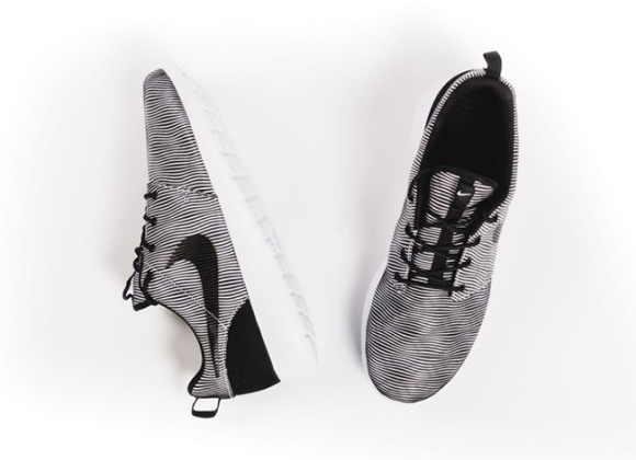 womens nike roshe one premium