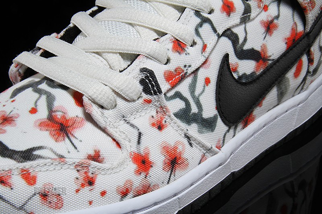 Nike SB Dunk High Cherry Blossom