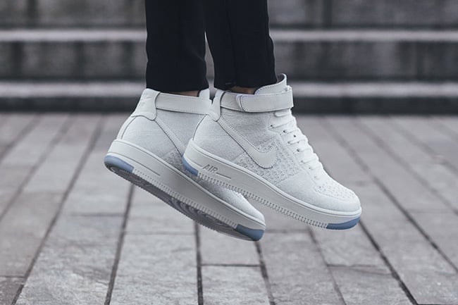 WMNS Nike Air Force 1 Ultra Flyknit