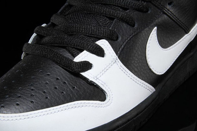 nike sb dunk yin yang