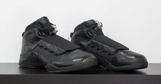 Air Jordan 17 Kobe Black