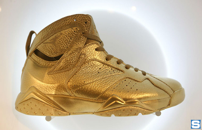 Air Jordan 7 Gold