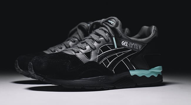 asics black mint