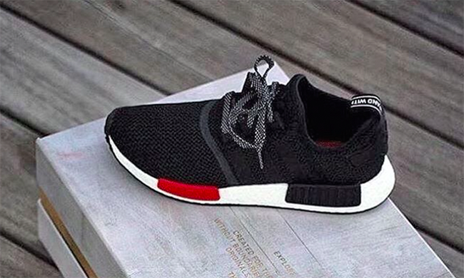 adidas nmd black foot locker