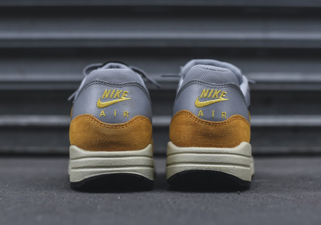 Nike Air Max 1 Gold Leaf