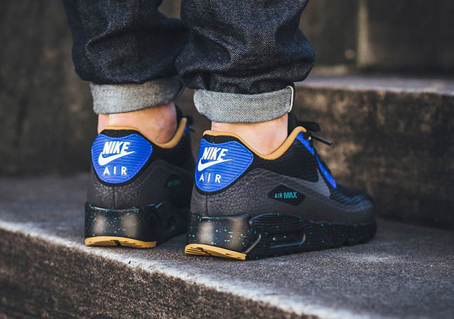 Nike Air Max 90 Essential Racer Blue | SneakerFiles