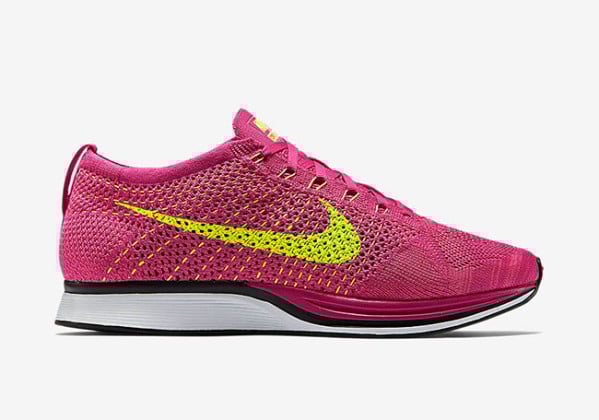 nike flyknit berry