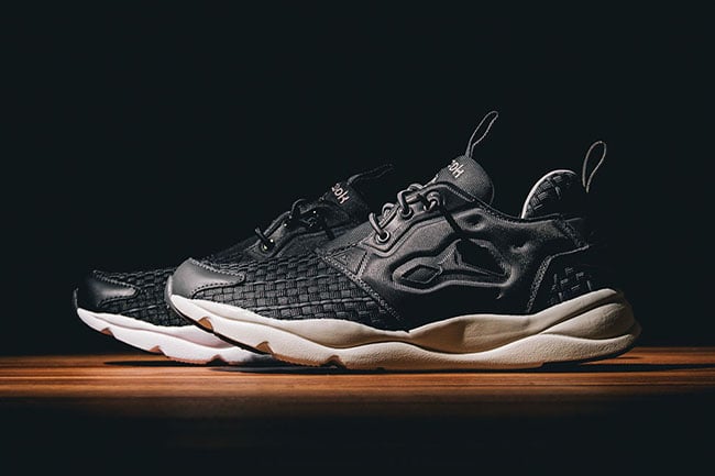 Reebok Furylite Woven Black | SneakerFiles