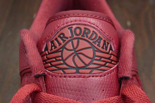 Air Jordan 2 Low Gym Red Hyper Turquoise