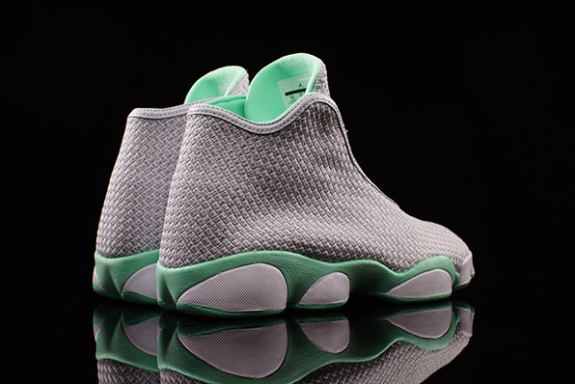 Nike Air Jordan Original 1985 Nike Flyknit Mercurial Pitch Perfect