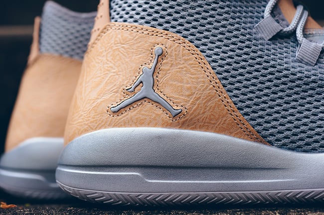 Jordan Reveal Premium Wolf Grey