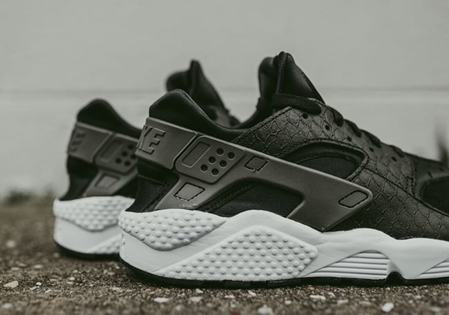 huarache snakeskin black