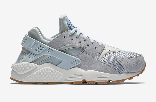 Nike Air Huarache Easter Porpoise