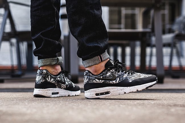 Nike Air Max 1 Ultra Moire Black White Floral