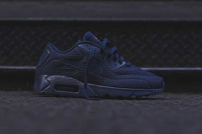Nike Air Max 90 Ultra BR Has Landed in ‘Triple Navy’ and ‘Triple Black’