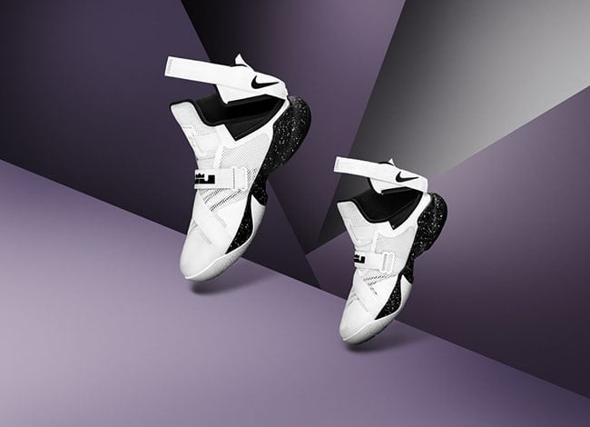 Nike Flyease Entry System