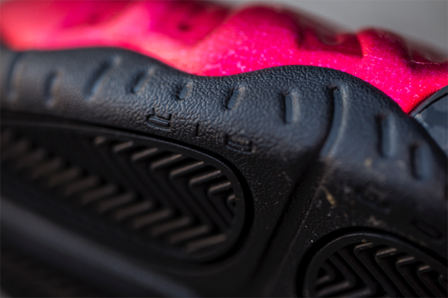 Nike Foamposite Pro University Red Release