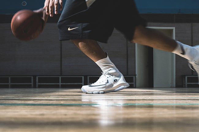 kd 8 elite on feet