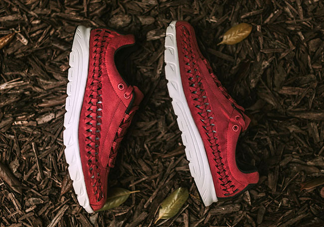 Nike Mayfly Woven Terra Red