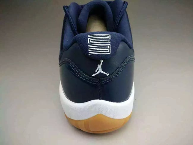 Air Jordan 11 Low Midnight Navy Gum