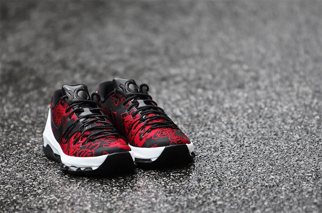 KD 8 Red Floral