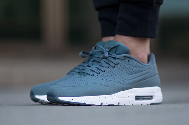 air max moire