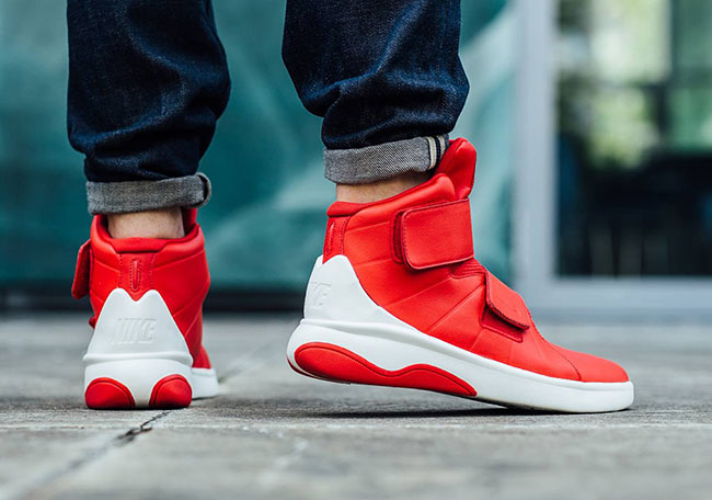 Nike Marxman University Red