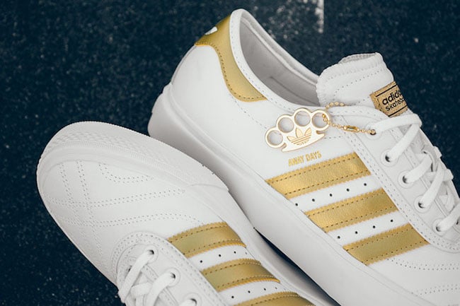 adidas Adi-Ease Premium Away Days White Gold