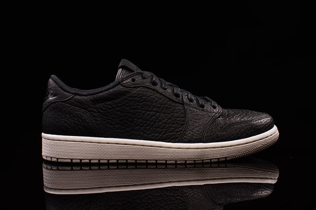 Air Jordan 1 Retro Low Black Sail