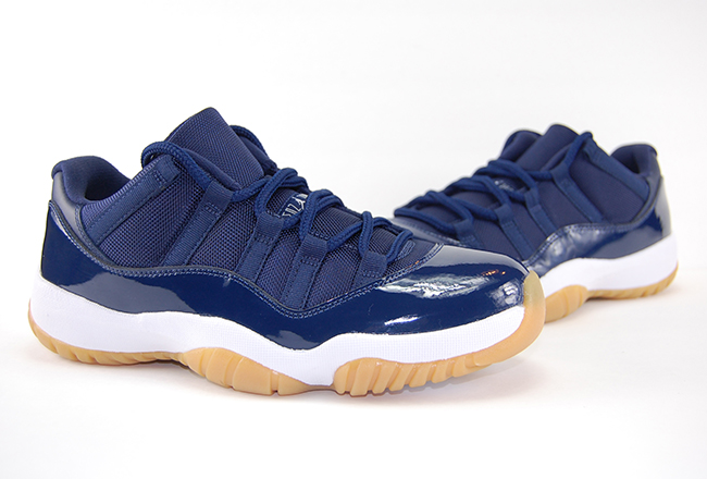 Air Jordan 11 Low Midnight Navy Gum Review